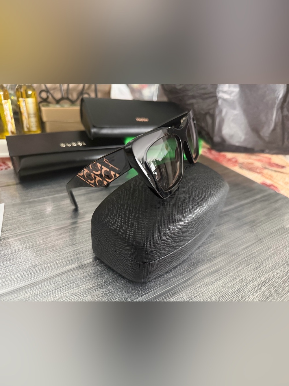 Salvatore Ferragamo Sunglasses - Picture 7 of 9